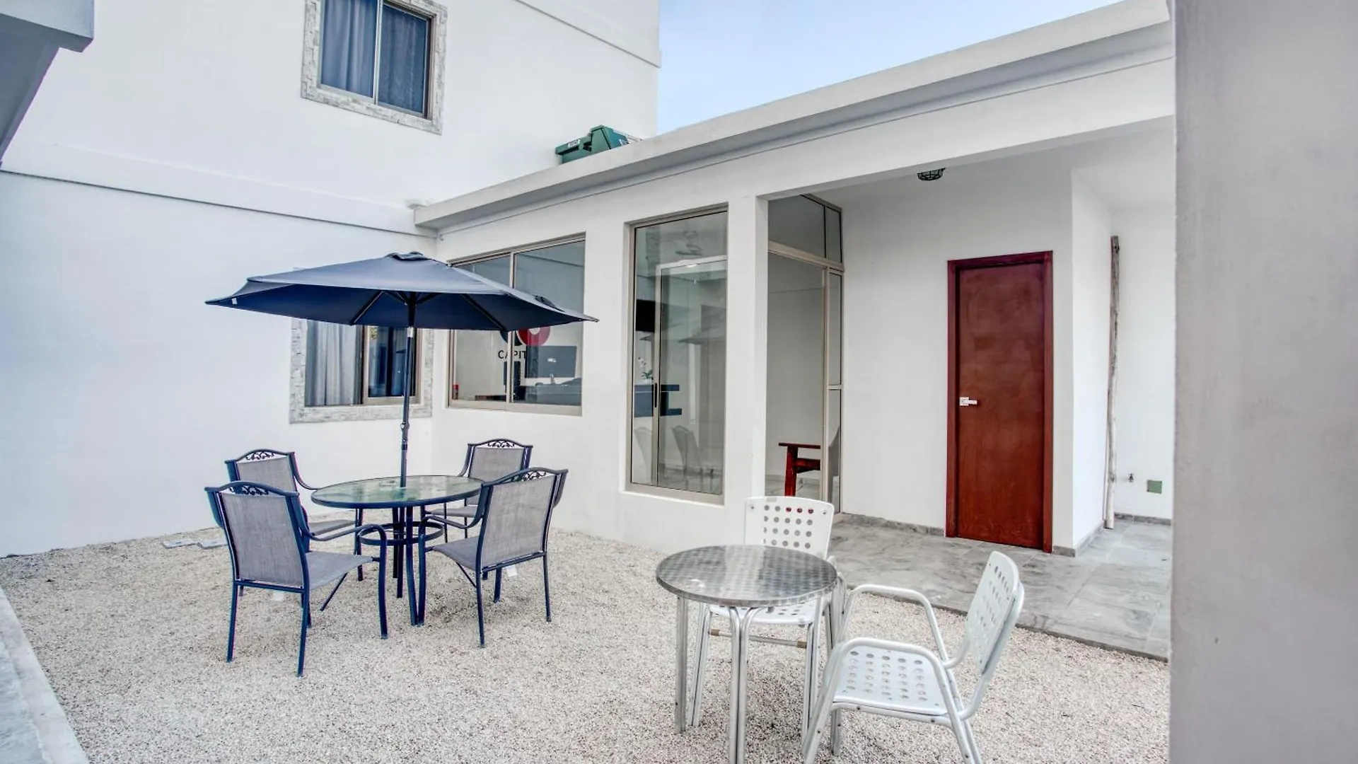 פלאייה דל כרמן Capital O Hotel Yukon מקסיקו