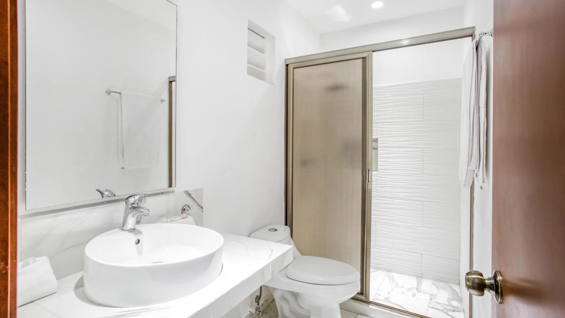 פלאייה דל כרמן Capital O Hotel Yukon